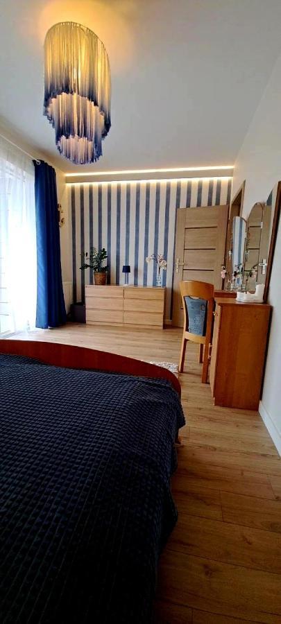 Marine Apartament Gdansk Bagian luar foto