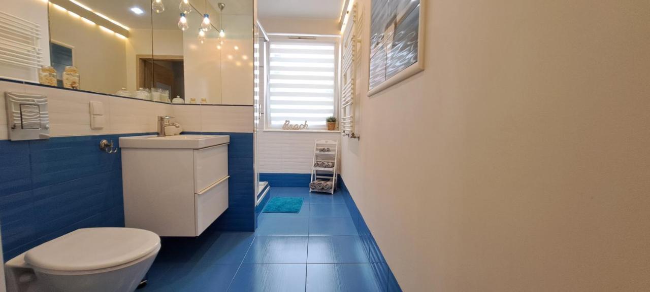 Marine Apartament Gdansk Bagian luar foto